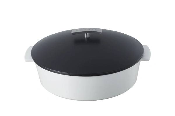 Porcelanowy garnek niski śr. 28 cm z czarną pokrywą REVOLUTION - REVOL