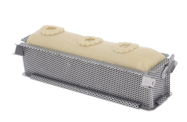 Forma perforowana do pieczenia 24x5x6 GEOFORME – DE BUYER