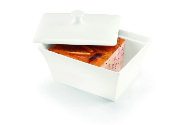 Naczynie prostokątne z pokrywką 23 x 18 cm MINIMAX - RAK PORCELAIN Naczynie prostokątne z pokrywką 23 x 18 cm MINIMAX - RAK PORCELAIN
