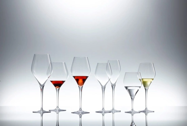 Kieliszek do szampana 297 ml FINESSE - SCHOTT ZWIESEL