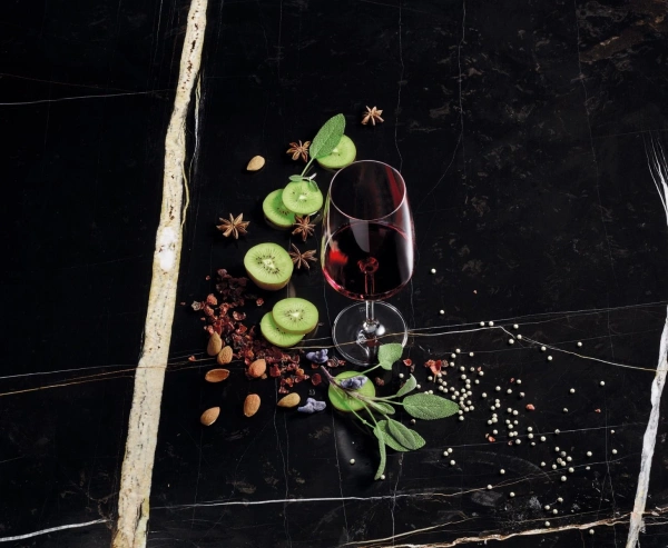 Kieliszek Light & Fresh 363 ml SENSA – SCHOTT ZWIESEL