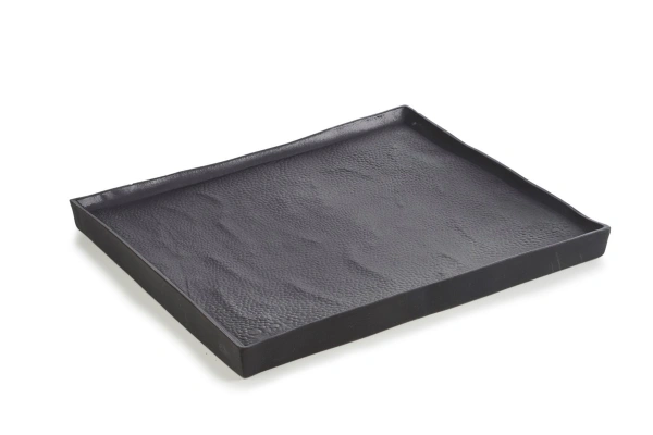 Talerz Black Moon 21x18 cm SOLSTICE ? REVOL Talerz Black Moon 21x18 cm SOLSTICE ? REVOL