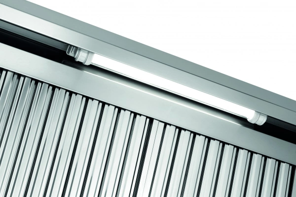 Okap ścienny 2400 x 900 x 600 mm z silnikiem