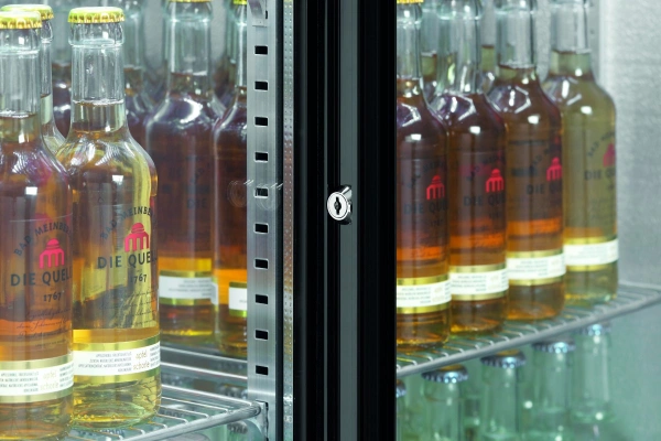 Barowa szafa chłodnicza 176L Barowa szafa chłodnicza 176L