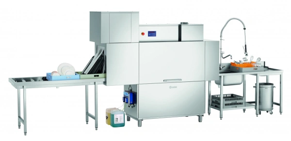 Zmywarka z transportem koszy KTS5000