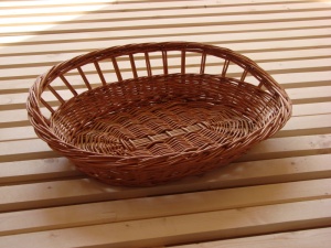 Kosz wiklinowy owalny z ażurem