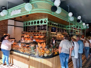 Bistro Artisan - Police