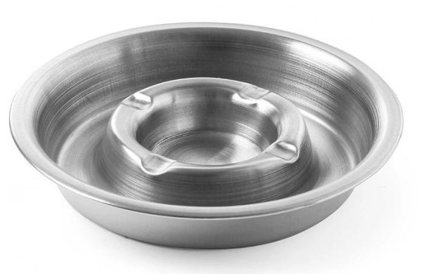 Popielnica z rynną na popiół -