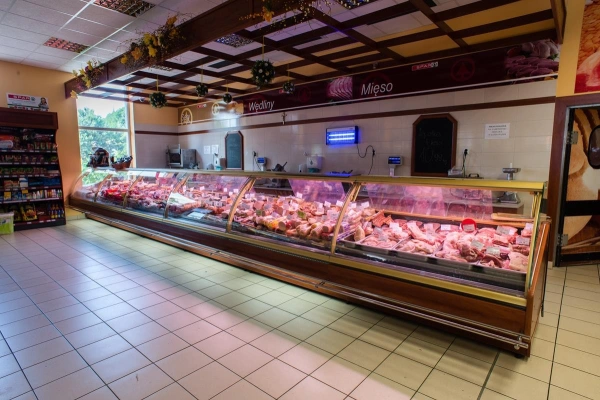 Lada chłodnicza z podnoszoną szybą frontową i komorami | drewniana obudowa | głębokość 1200mm | COLD MODENA W PVP k D Lada chłodnicza z podnoszoną szybą frontową i komorami | drewniana obudowa | głębokość 1200mm | COLD MODENA W PVP k D